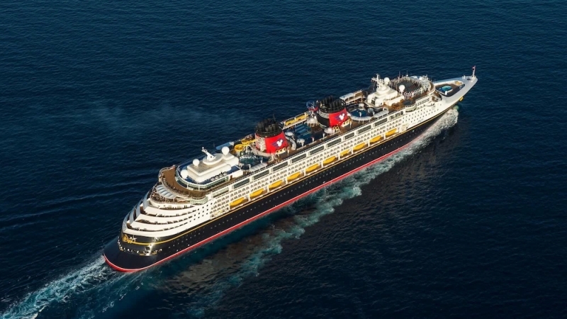 Disney Magic: conhecendo o navio que começou tudo na Disney Cruise Line