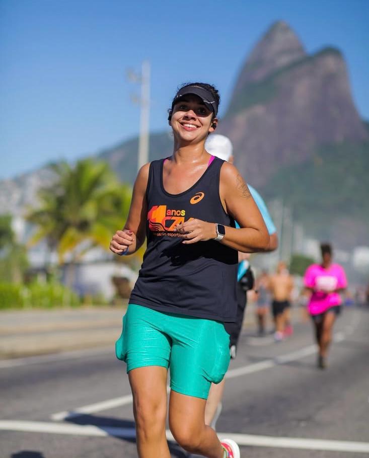 Beatriz, da Talla Turismo, treinando para uma corrida no Rio de Janeiro como preparação para uma corrida Disney